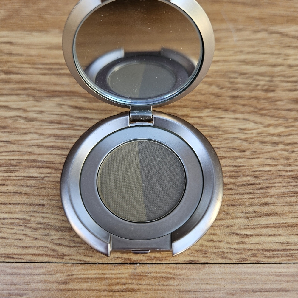 Anastasia Beverly Hills Medium Ash/ Medium Brown - Picture 10 of 16